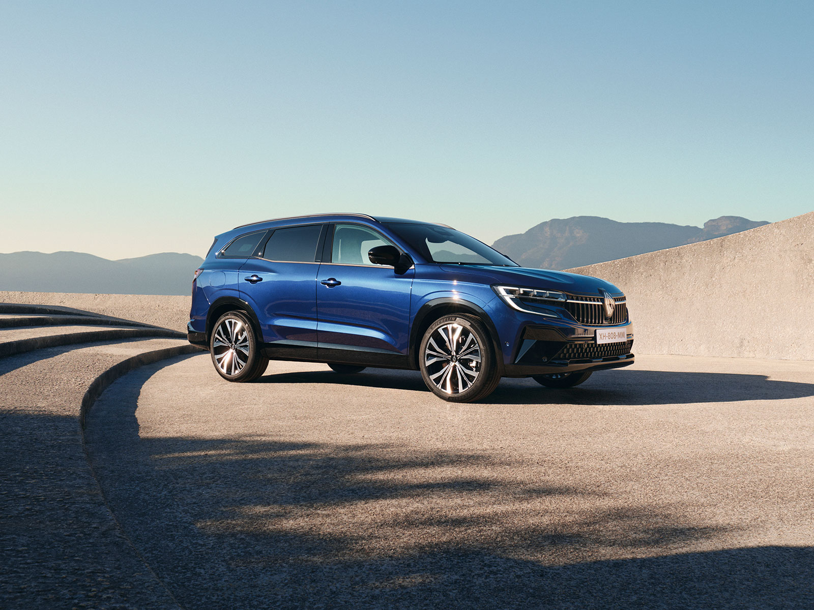 Renault Espace 2023 Going from Minivan to SUV